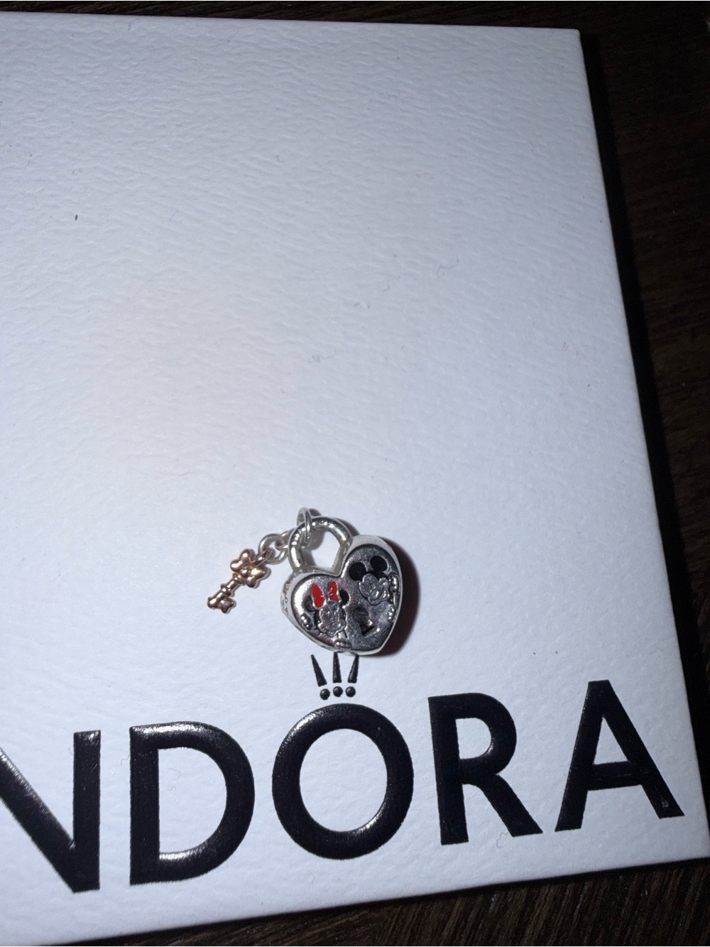 ❤️Disney Pandora Sterling Silver Mickey & Minnie Heart Lock Charm Rose Gold Key - Picture 6 of 8